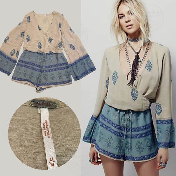 Free People M Janpath Romper | Boho Bell Sleeve, Fall Floral, Blue Beige - Picture 1 of 7